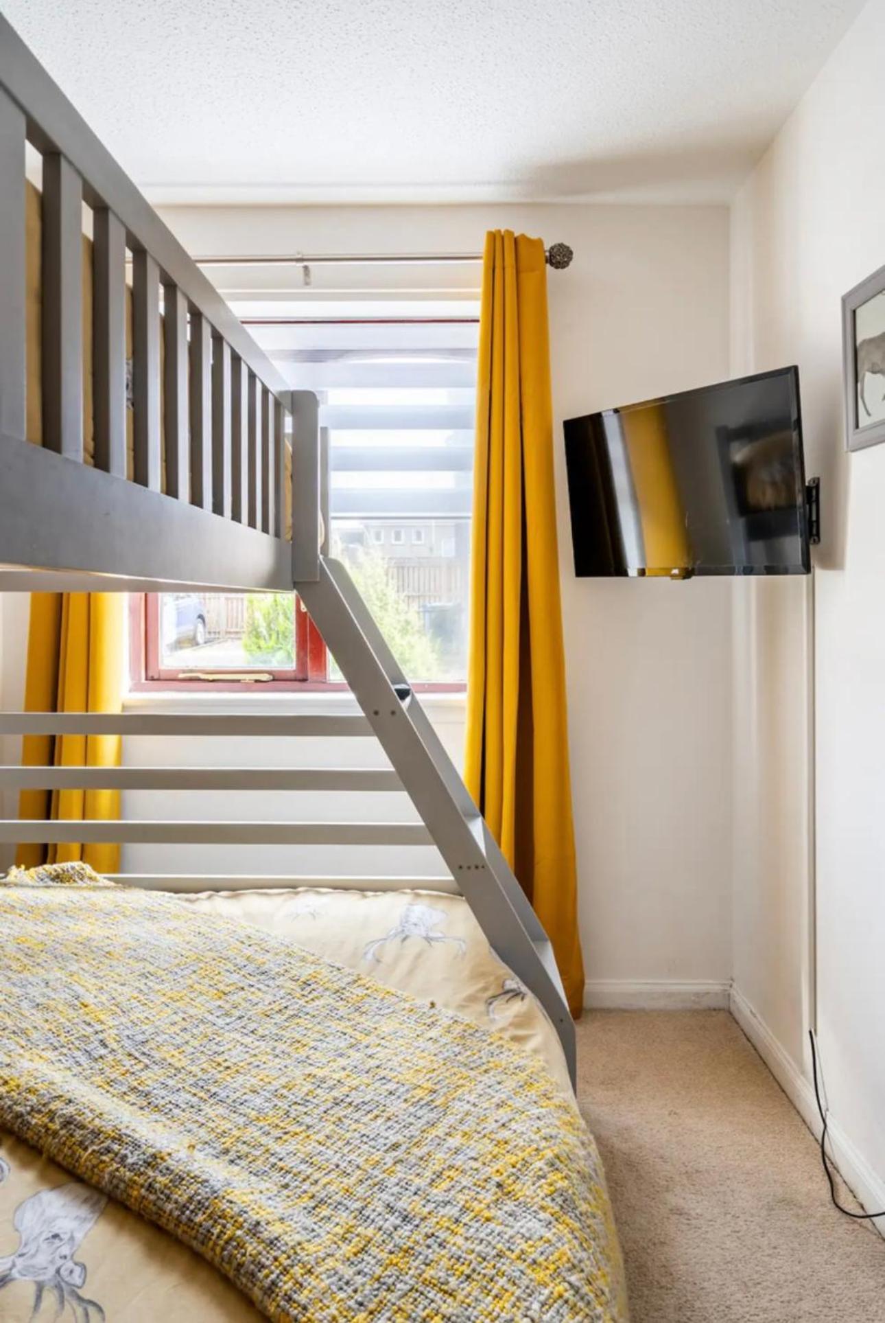 Ochil View Holiday Let Tullibody Eksteriør bilde